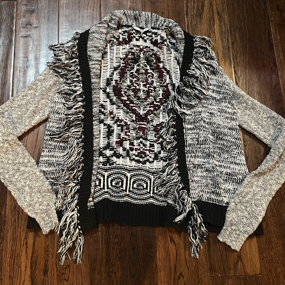 BKE Cardigan Sweater